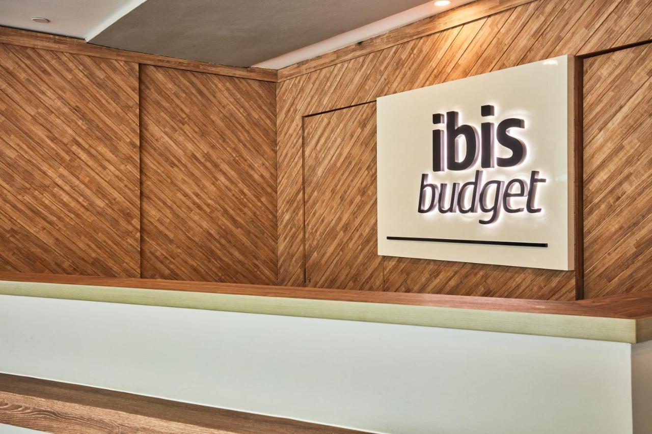 Ibis Budget Singapore Pearl Exterior photo